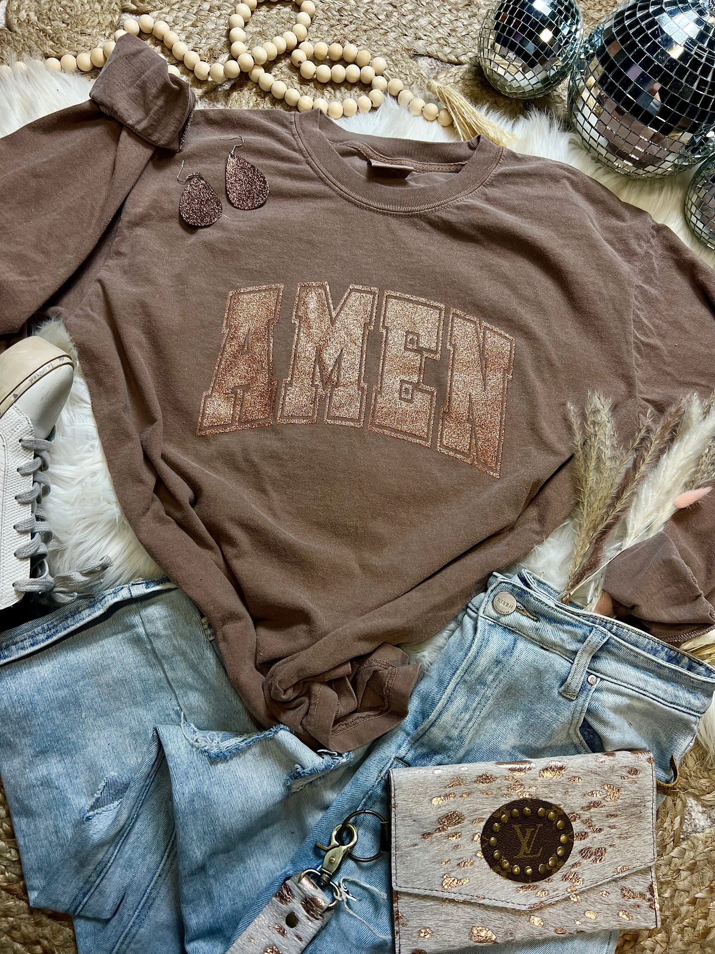 AMEN arched Glitter Everyday Graphic Tee